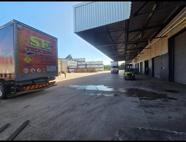 20,000M² WAREHOUSE FOR SALE IN PROSPECTON INDUSTRIAL